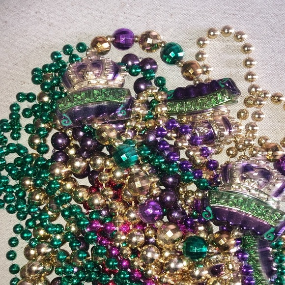 MARDI GRAS Beads - Picture 5 of 5